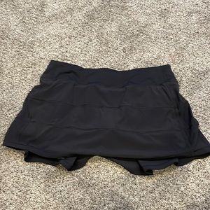 Lululemon Lined Skirt, Size 8